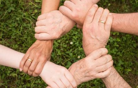 Adopter l'enfant majeur de son conjoint ? quelles sont les démarches et les effets? 